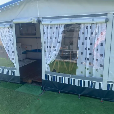 Amomea Camp Ястарня