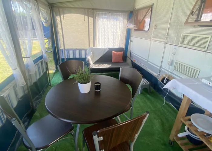 Amomea Camp Jastarnia