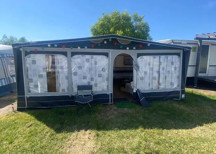 Amomea Camp Kemping *